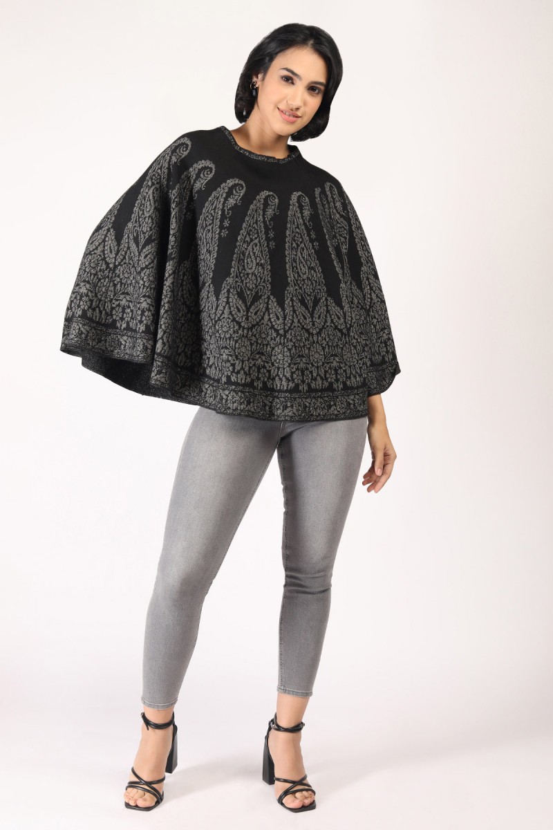 PAISLEY JACQUARD PONCHO 